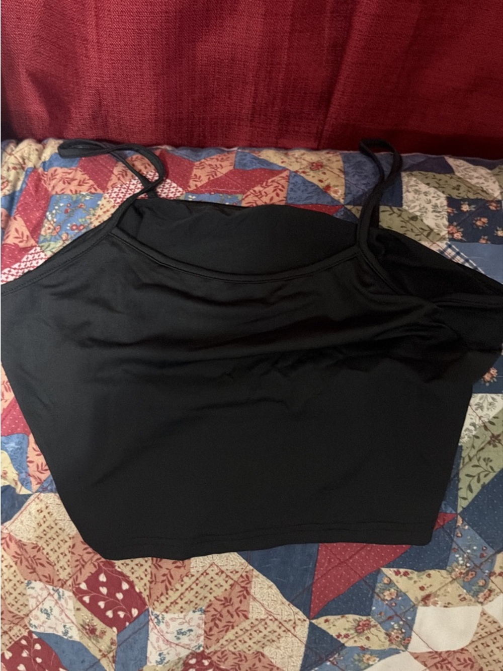 Black Women's Cami Crop Top - Sleek Strappy Design